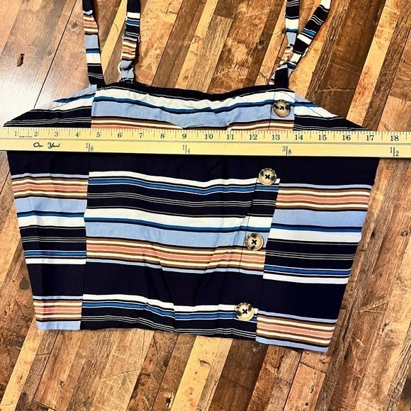 Live to be Spoiled Striped Sleeveless Button Front Crop Top XXL - Picture 7 of 10